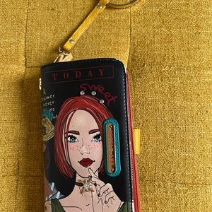 Nicole lee wallet